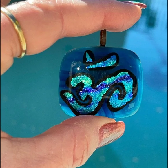 ॐ Turquoise Blue Glass Dichroic Pendant
